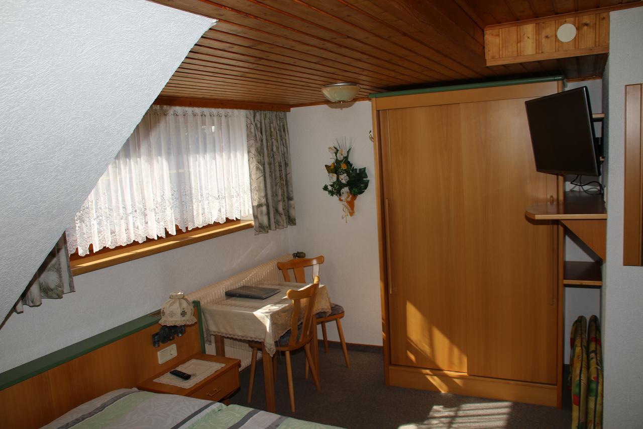 豪斯多法尔住宿加早餐旅馆 玛利亚普法尔 外观 照片